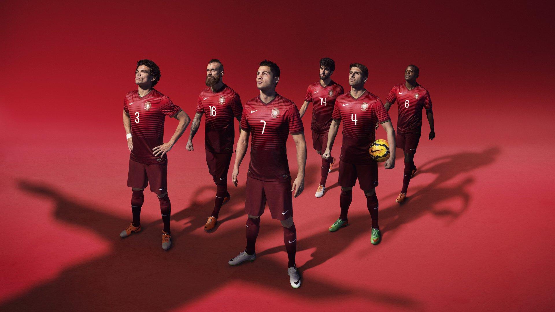 吉米·巴特勒轰下40+分，命中率六成创季后赛历史第三纪录，热火再演逆袭传奇