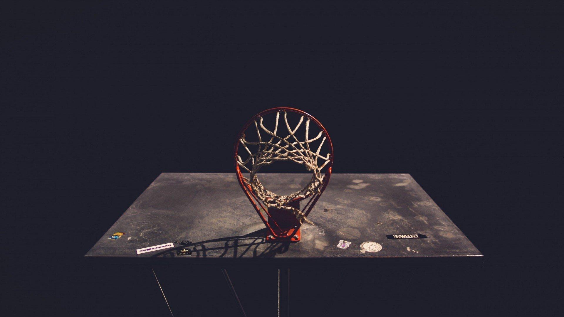 烈火不熄，杜兰特以37岁高龄再证传奇，昨日狂飙展现不朽统治力