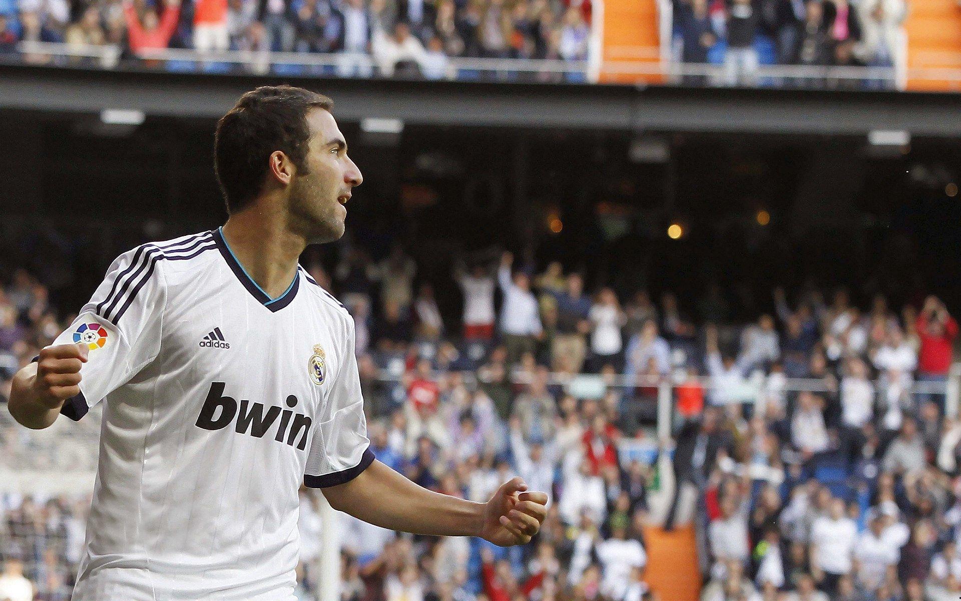 冬窗历史最贵交易榜，库鸟领跑，塞门约7200万欧跻身第七